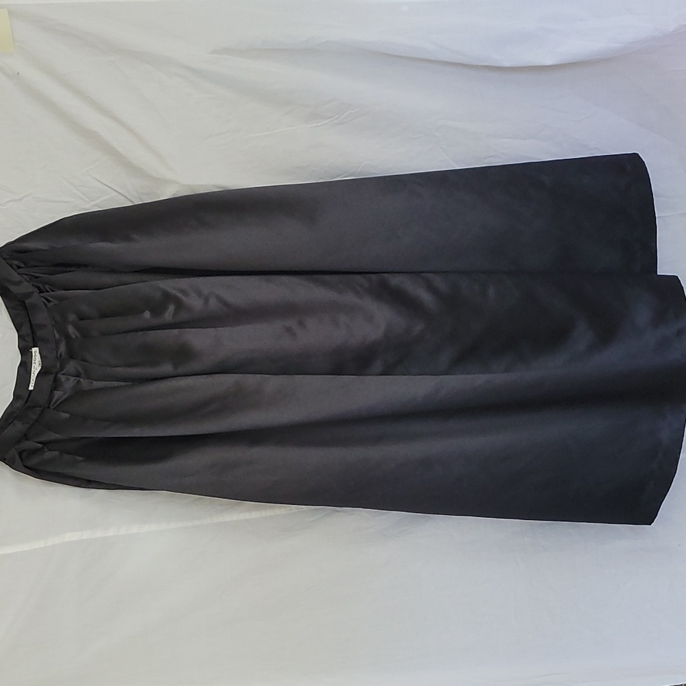 Focus 2000 Long Satin Pleated Skirt